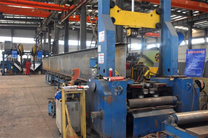 Oficina de automóveis / Oficina de estruturas pré-fabricadas de aço / Edifício 2
